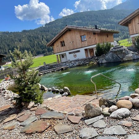 Sieglhub Chalets - Appartements - Hotel Флахау Екстер'єр фото