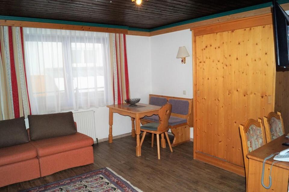 Sieglhub Chalets - Appartements - Hotel Флахау Екстер'єр фото